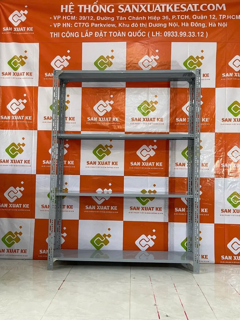 Kệ Sắt V Lỗ 0.3m x 1.5m phù hợp không gian hẹp