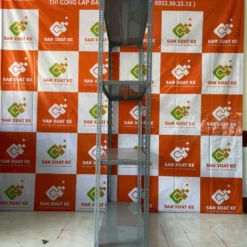 Kệ V lỗ cao 2m dài 1.2m rộng 0.3m 4 tầng