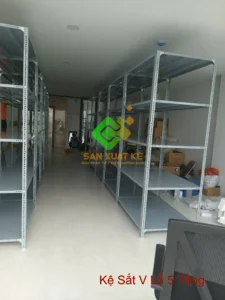 kệ sắt v lỗ quận 11 dùng cho lưu trữ gọn gàng