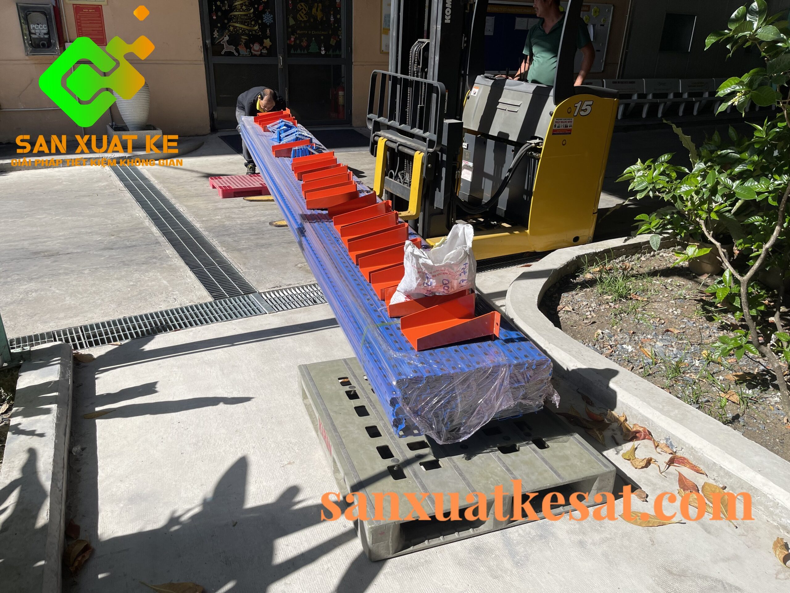 Kệ trung tải tại Nhà Bè
