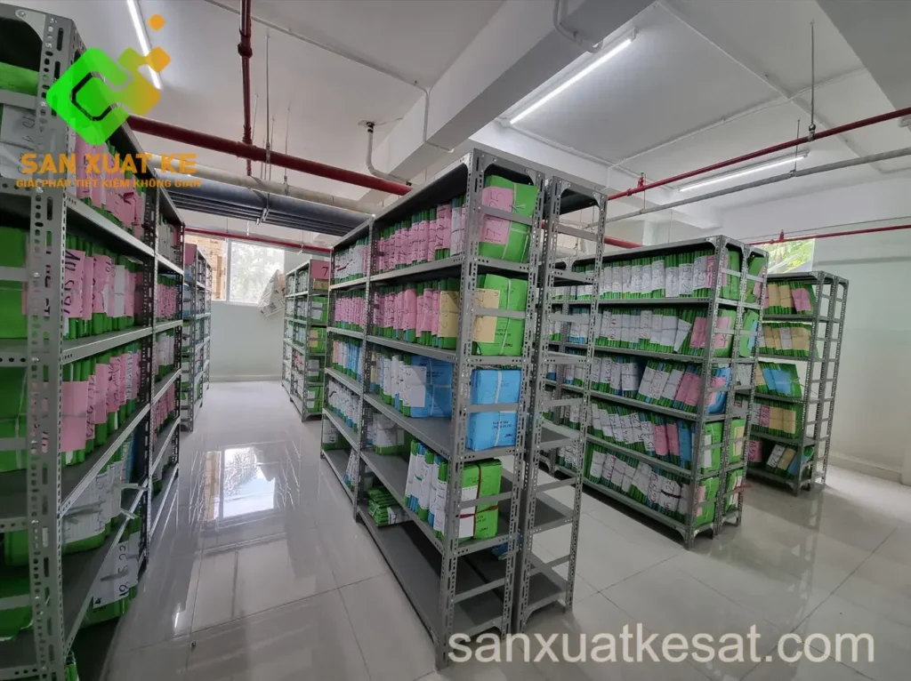 Kệ 6 tầng lưu trữ hồ sơ gọn gàng