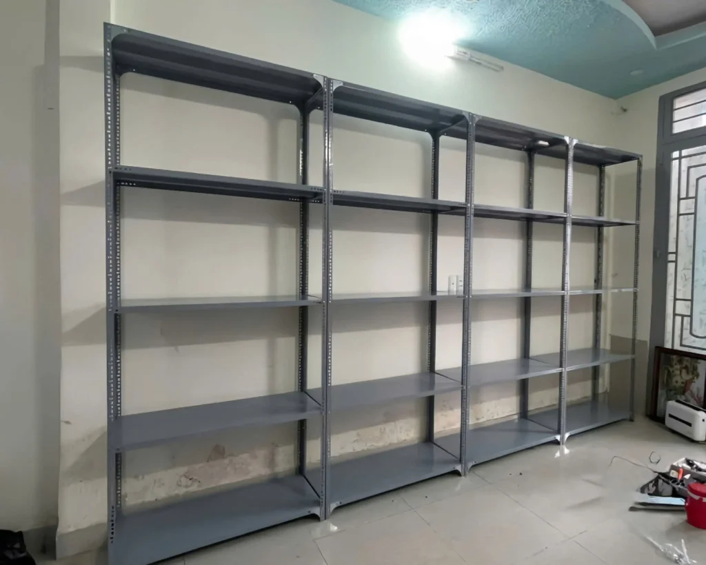 Kệ sắt V lỗ 5 tầng để đồ gọn gàng tiện lợi