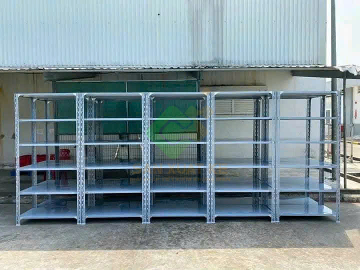 Kệ sắt V lỗ thanh lý bảo hành dài hạn