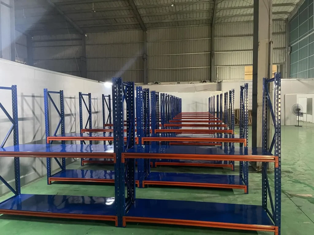 Kệ trung tải 2 tầng chứa hàng