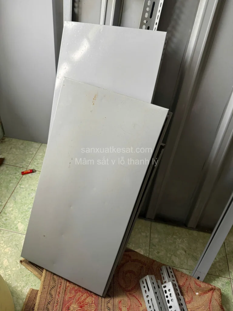 Có nên mua mâm sắt cũ hay không