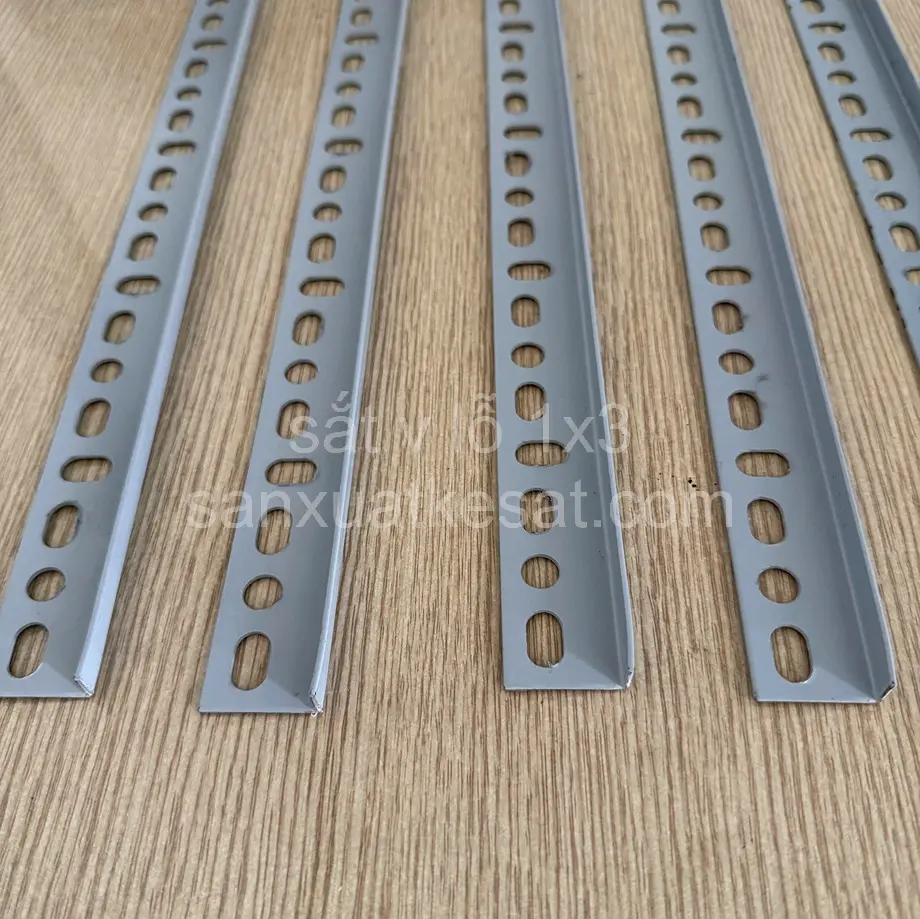 Thanh sắt V lỗ 1x3 chất lượng