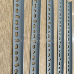 Sắt V lỗ 1x3 giá rẻ TPHCM