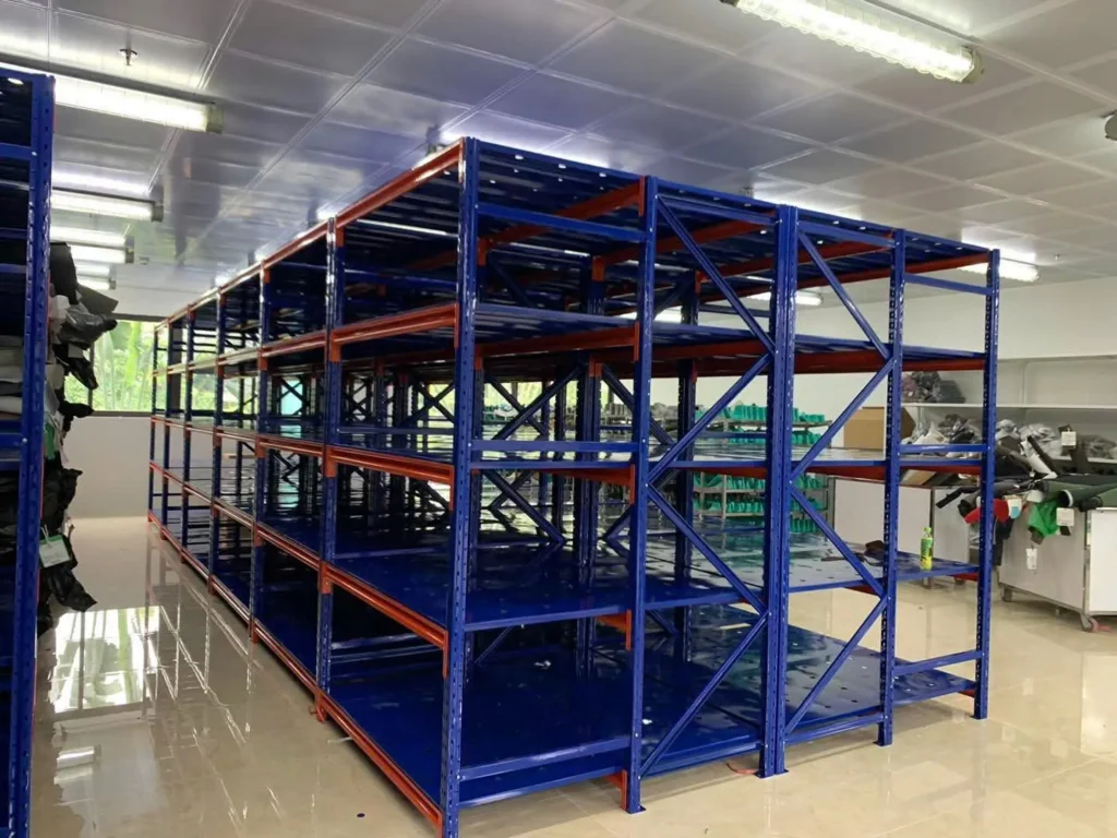 Kệ kho hàng trung tải chịu lực tốt
