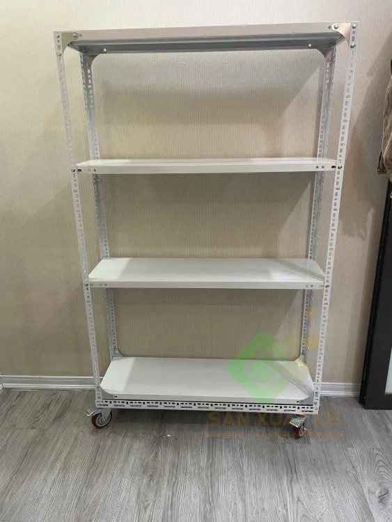 Kệ sắt v lỗ có bánh xe