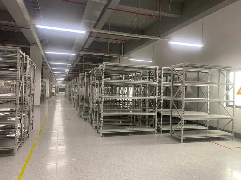 Sản xuất kệ trung tải theo kích thước yêu cầu