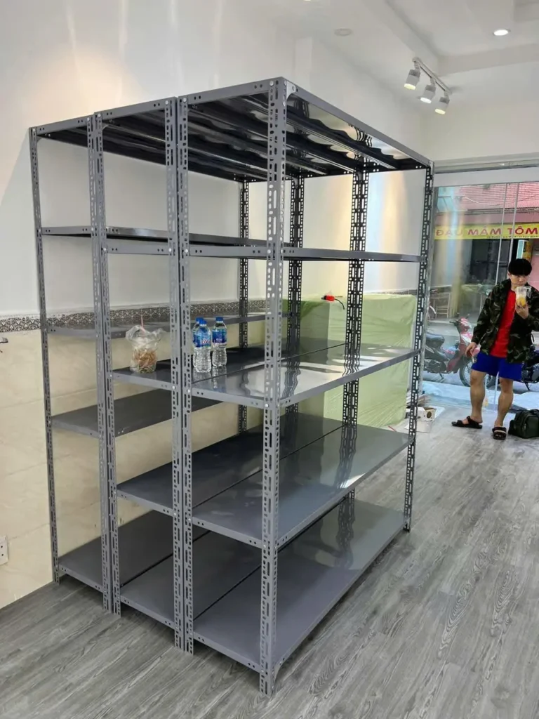 Kệ Sắt V Lỗ Phú Nhuận nhiều tầng chắc chắn
