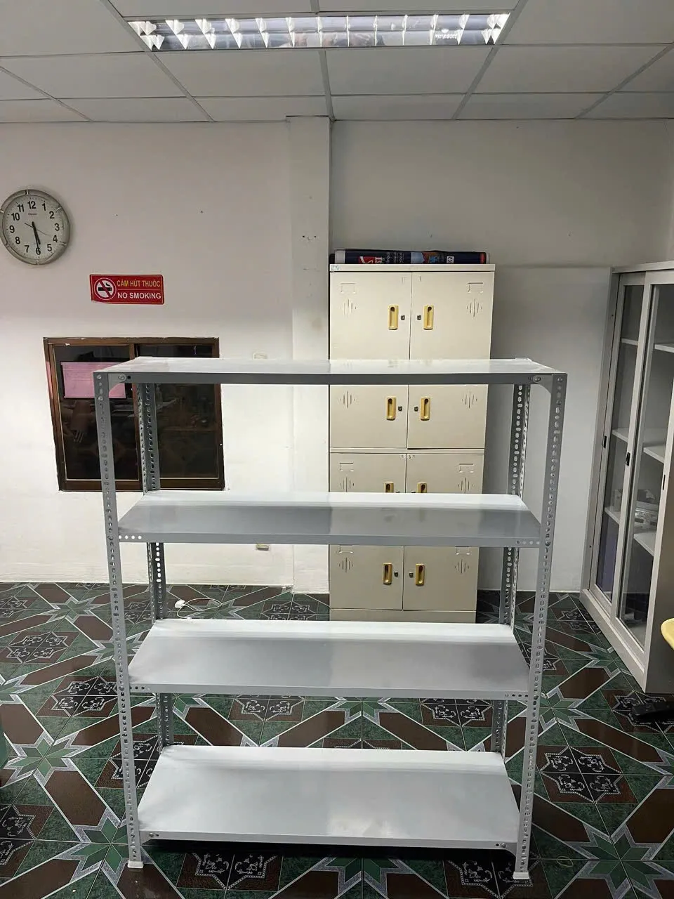kệ hồ sơ 4 tầng ngang tầm mắt người thao tác